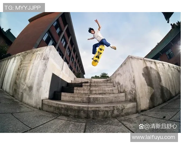 深圳滑板队与南京滑板队赛后复盘分析灵活性表现与战术对比